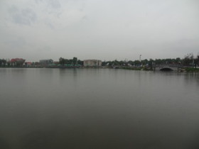 中国観光地・博物館写真館＠西安の世界園芸博覧会の中心の池